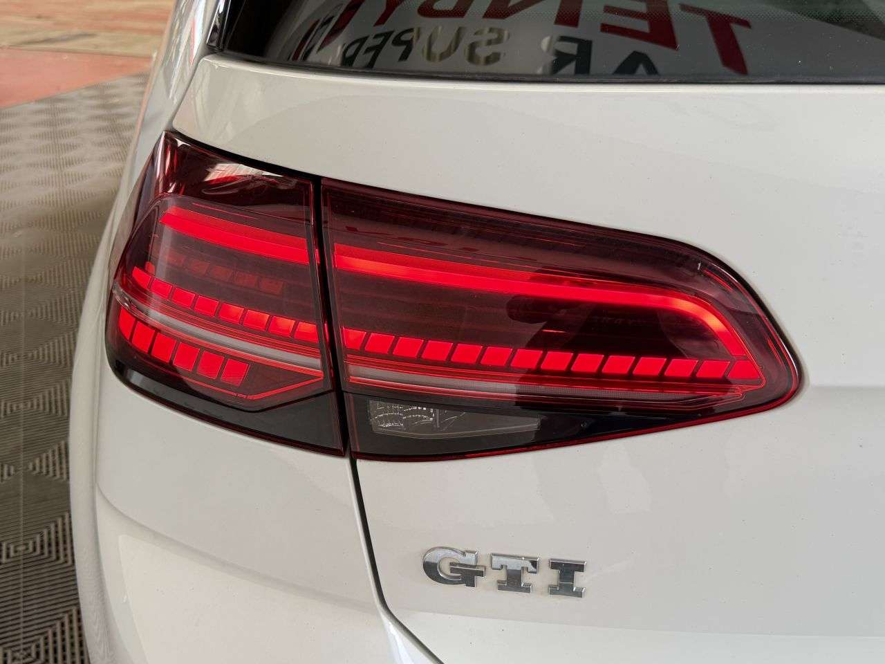 2018 VOLKSWAGEN GOLF 2018 VOLKSWAGEN GOLF