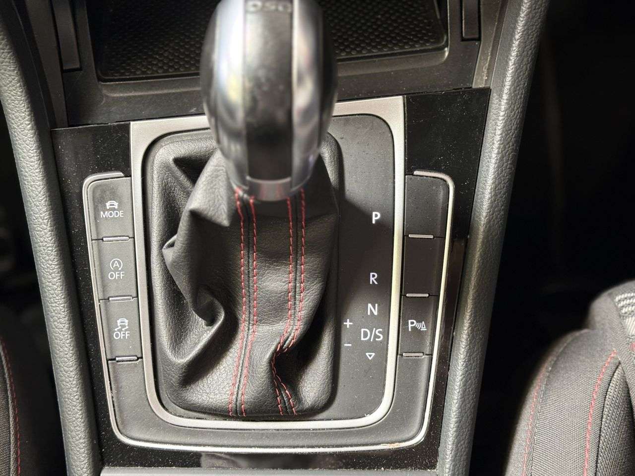 2018 VOLKSWAGEN GOLF 2018 VOLKSWAGEN GOLF