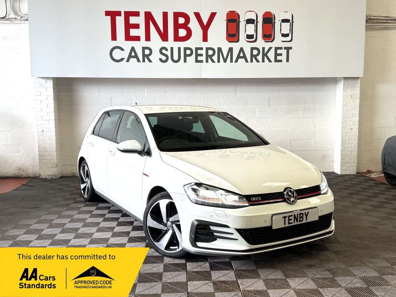 A 2018 VOLKSWAGEN GOLF 2.0 TSI GTI Hatchback 5dr Petrol DSG Euro 6 (s/s) (230 ps) A 2018 VOLKSWAGEN GOLF 2.0 TSI GTI Hatchback 5dr Petrol DSG Euro 6 (s/s) (230 ps)