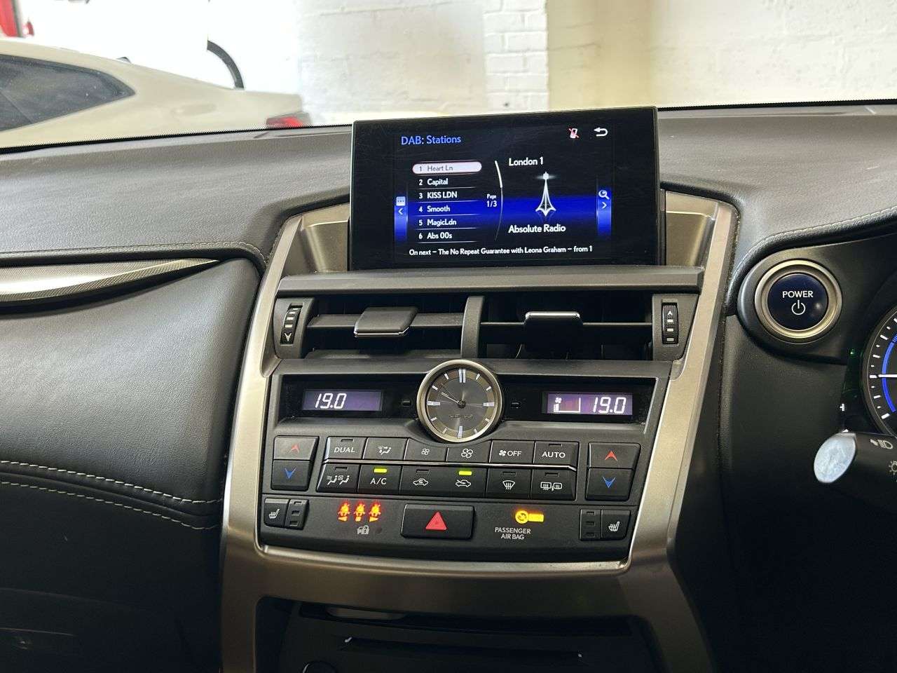 2016 LEXUS NX 2016 LEXUS NX
