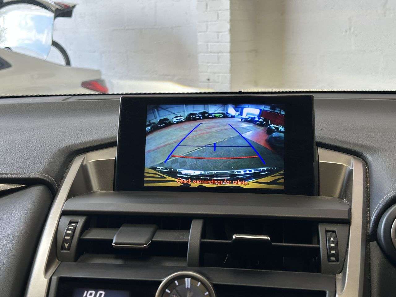 2016 LEXUS NX 2016 LEXUS NX