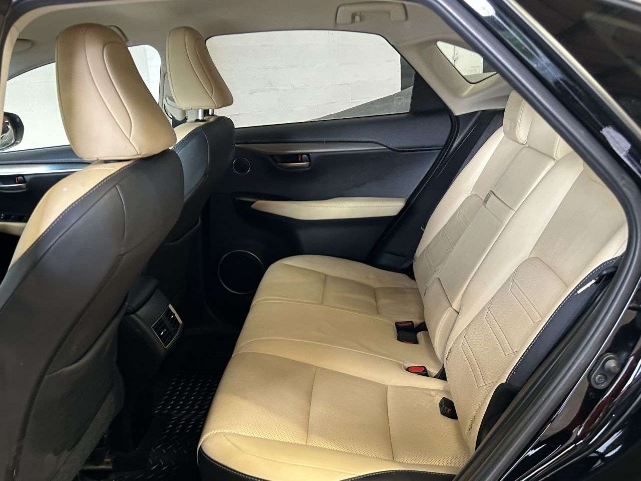 2016 LEXUS NX 2016 LEXUS NX
