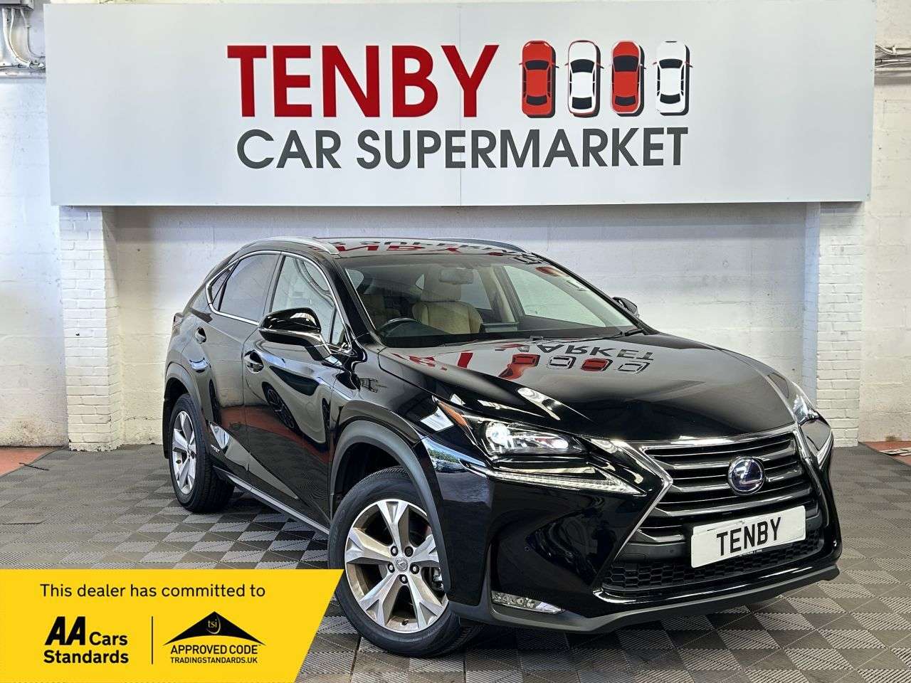 A 2016 LEXUS NX 2.5 300h Luxury SUV 5dr Petrol Hybrid E-CVT 4WD Euro 6 (s/s) (197 ps) A 2016 LEXUS NX 2.5 300h Luxury SUV 5dr Petrol Hybrid E-CVT 4WD Euro 6 (s/s) (197 ps)