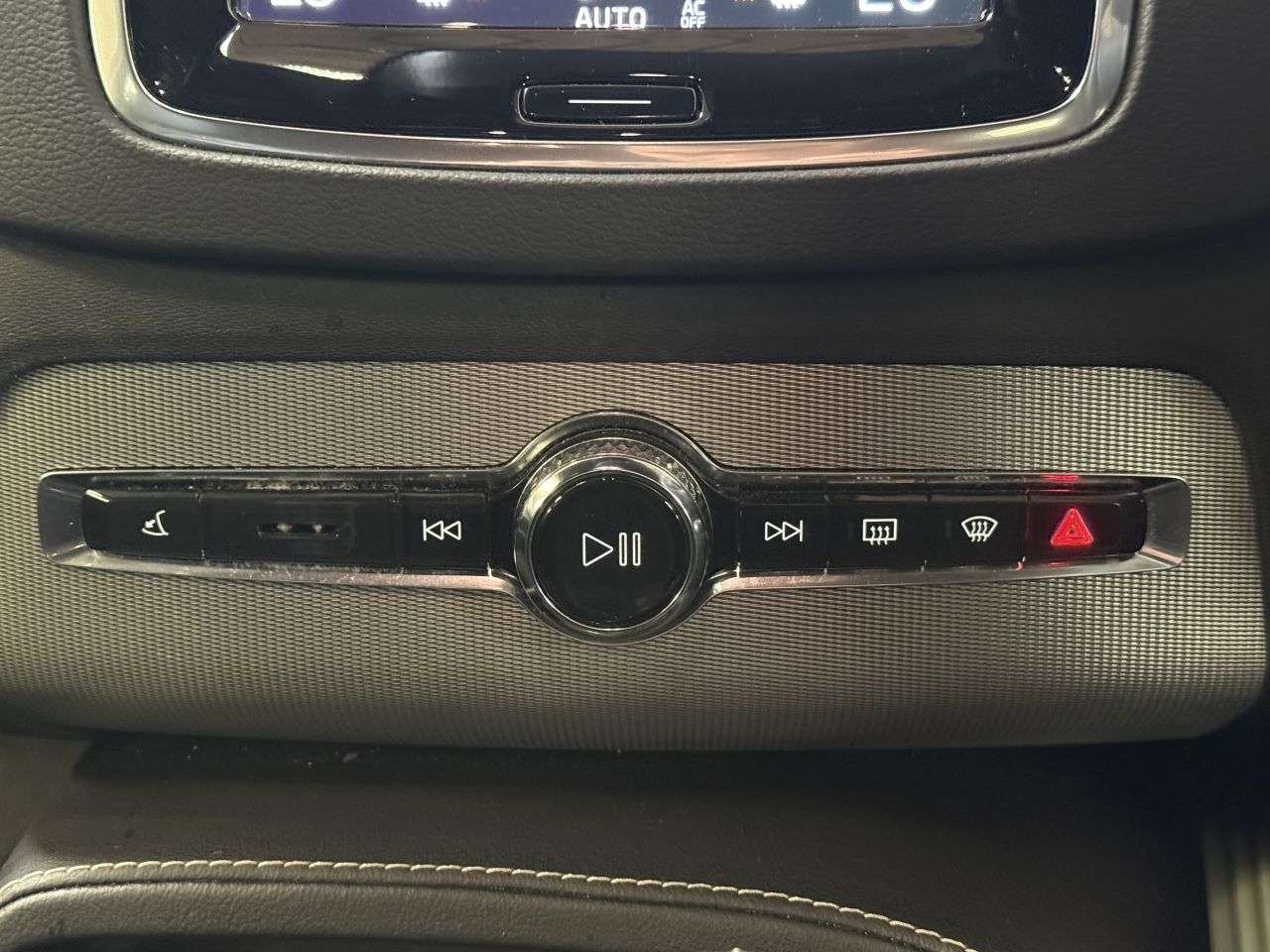 2021 VOLVO XC90 2021 VOLVO XC90