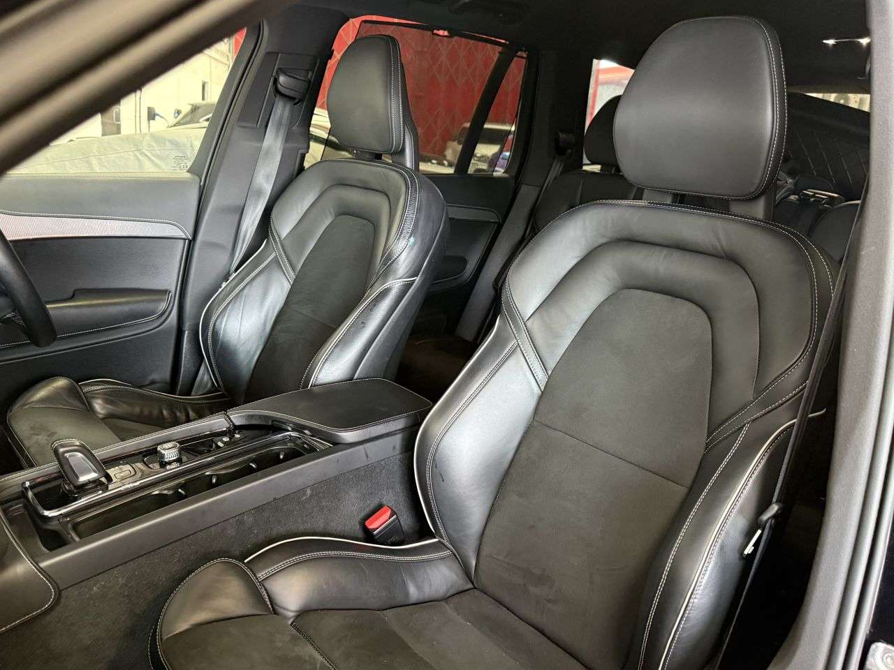 2021 VOLVO XC90 2021 VOLVO XC90