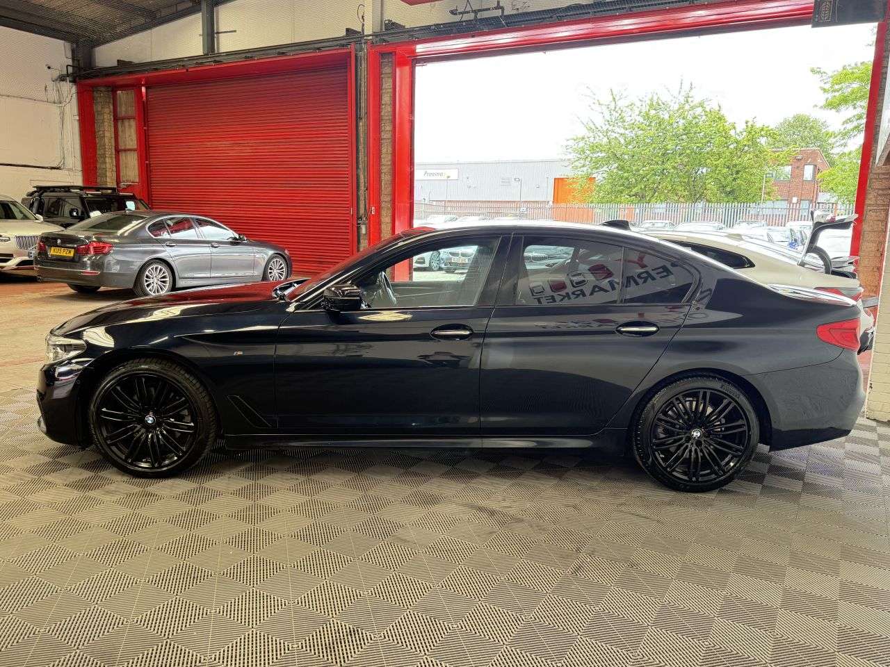 2017 BMW 5 SERIES 2017 BMW 5 SERIES