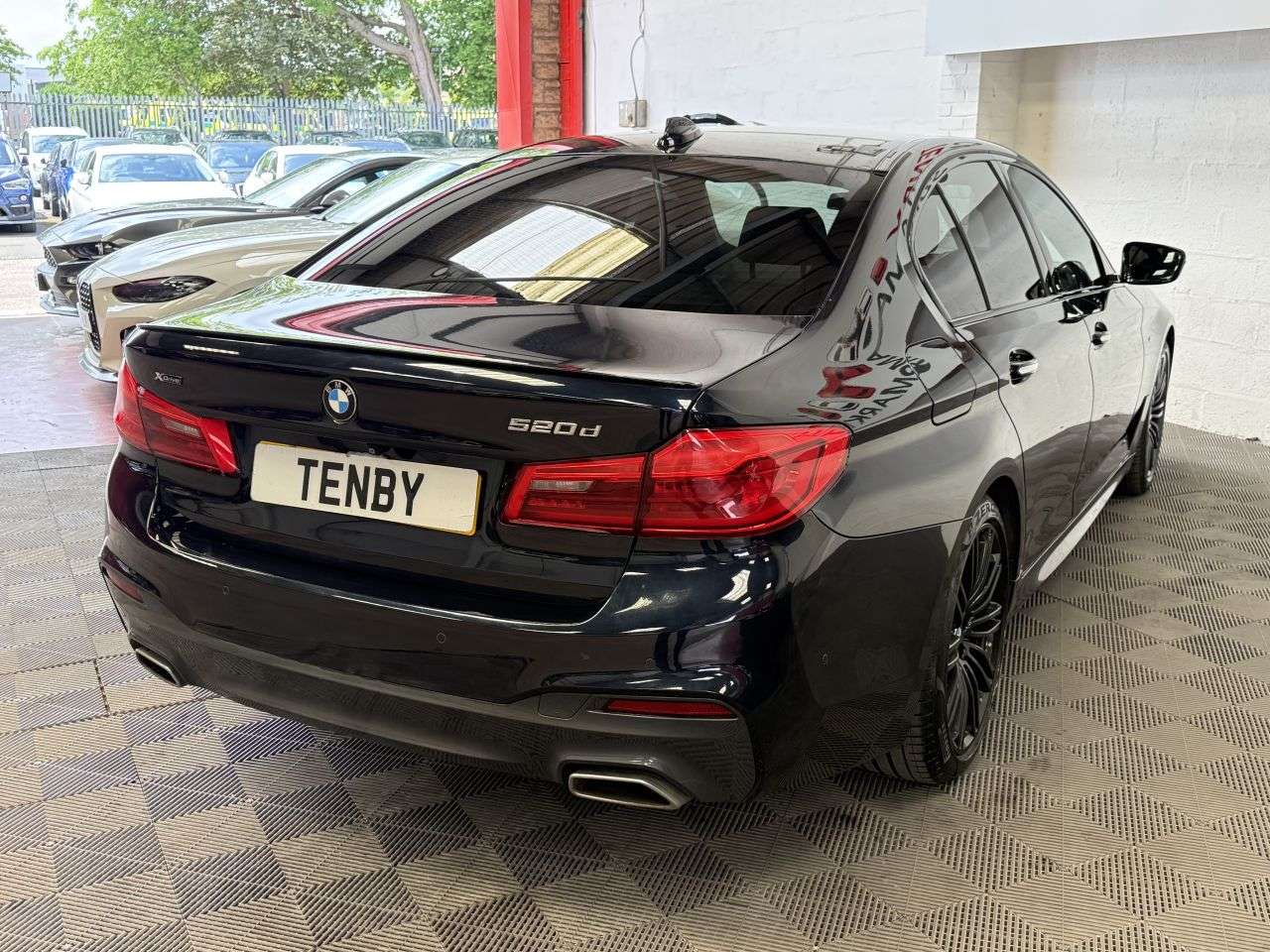 2017 BMW 5 SERIES 2017 BMW 5 SERIES