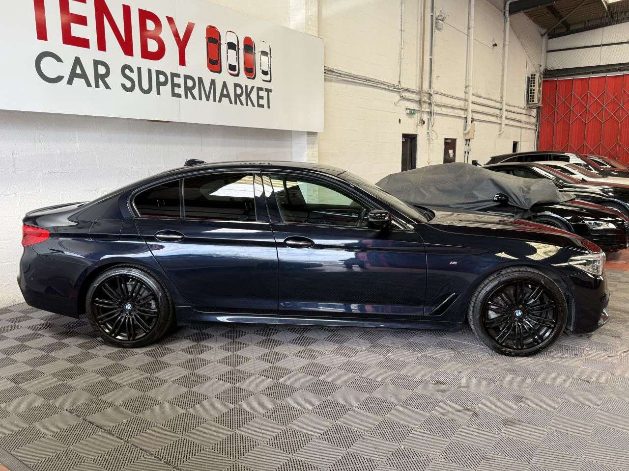 2017 BMW 5 SERIES 2017 BMW 5 SERIES