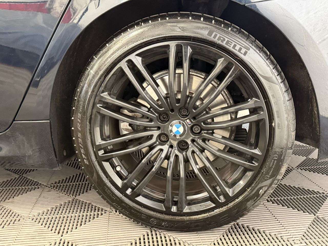 2017 BMW 5 SERIES 2017 BMW 5 SERIES