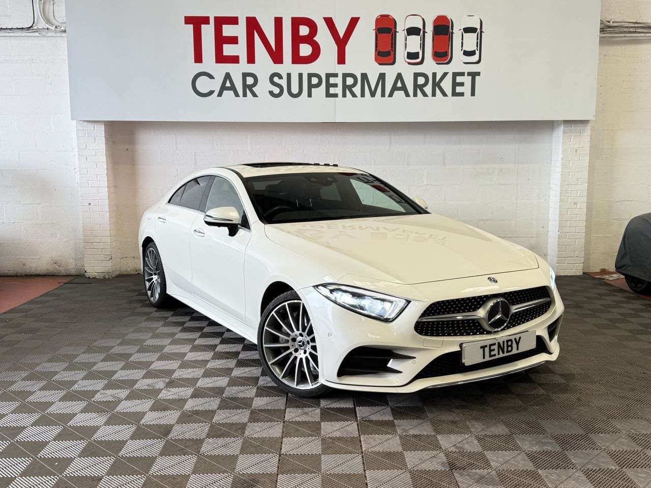 A 2019 MERCEDES-BENZ CLS CLASS 2.9 CLS350d AMG Line (Premium Plus) Coupe 4dr Diesel G-Tronic 4MATIC Euro 6 A 2019 MERCEDES-BENZ CLS CLASS 2.9 CLS350d AMG Line (Premium Plus) Coupe 4dr Diesel G-Tronic 4MATIC Euro 6