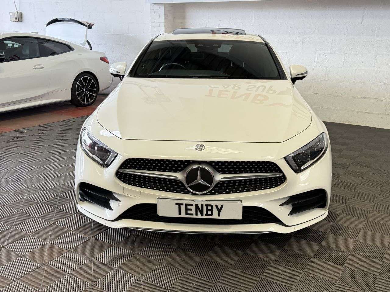 A 2019 MERCEDES-BENZ CLS CLASS 2.9 CLS350d AMG Line (Premium Plus) Coupe 4dr Diesel G-Tronic 4MATIC Euro 6 A 2019 MERCEDES-BENZ CLS CLASS 2.9 CLS350d AMG Line (Premium Plus) Coupe 4dr Diesel G-Tronic 4MATIC Euro 6