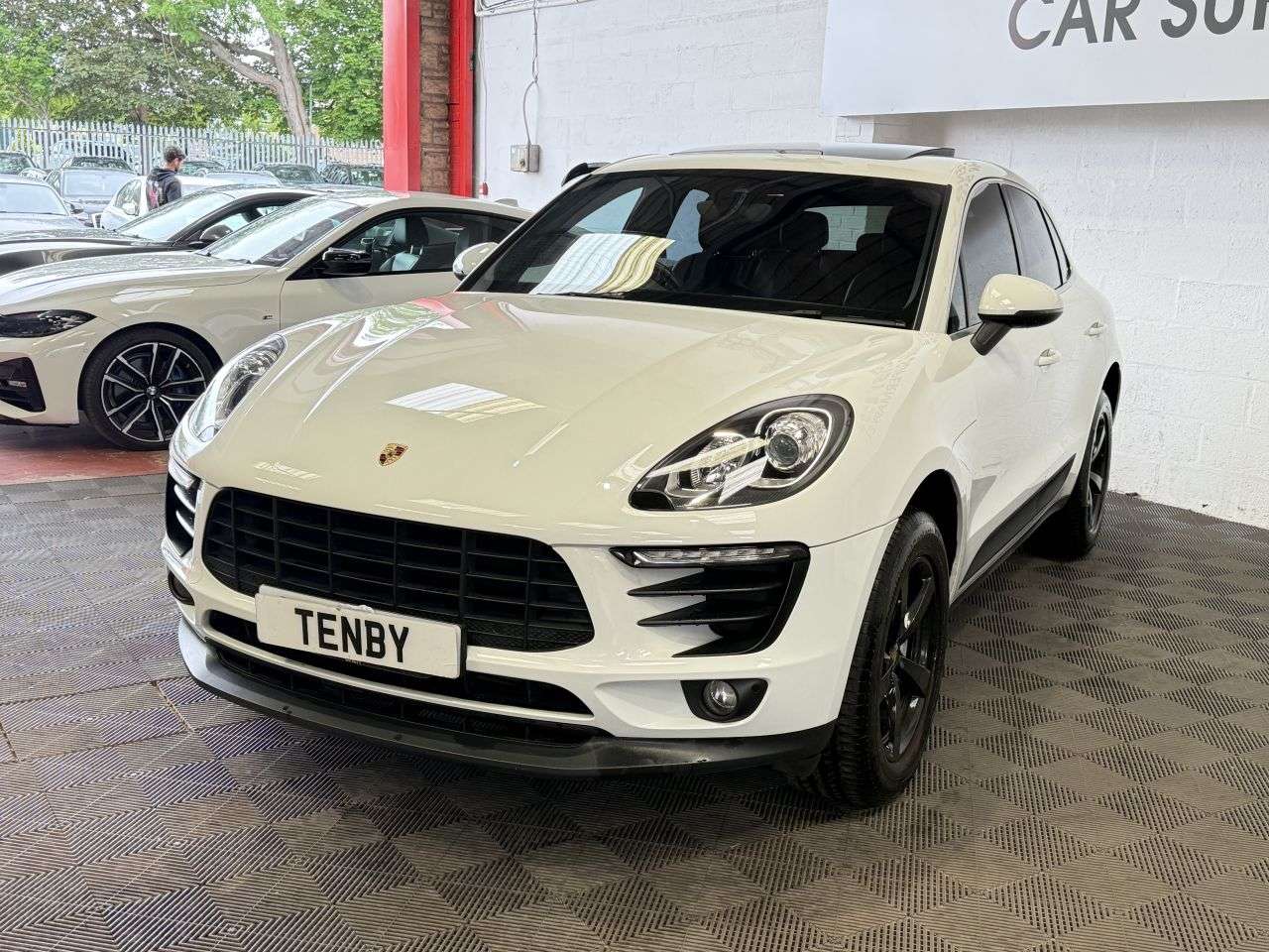 2017 PORSCHE MACAN 2017 PORSCHE MACAN