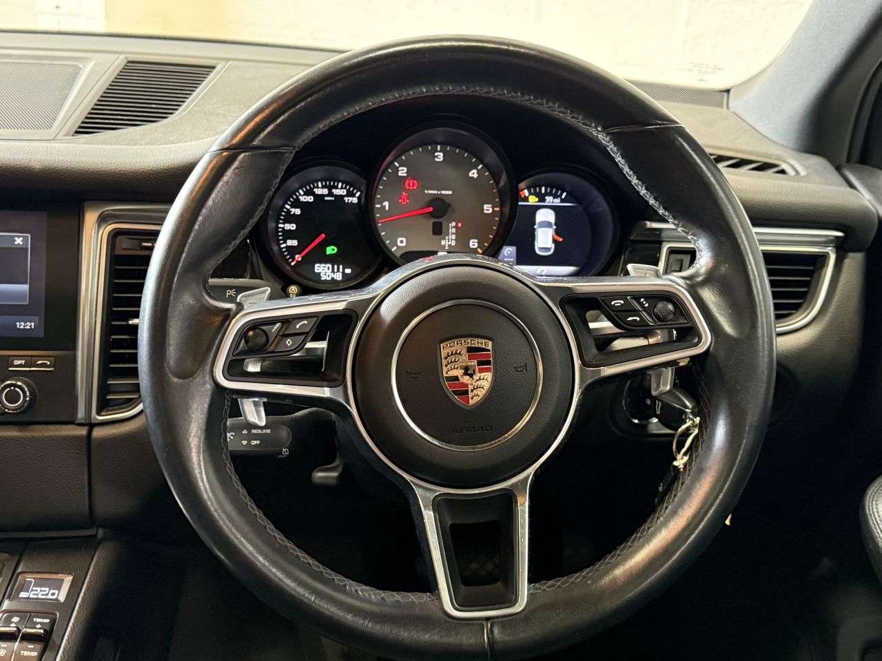 2017 PORSCHE MACAN 2017 PORSCHE MACAN