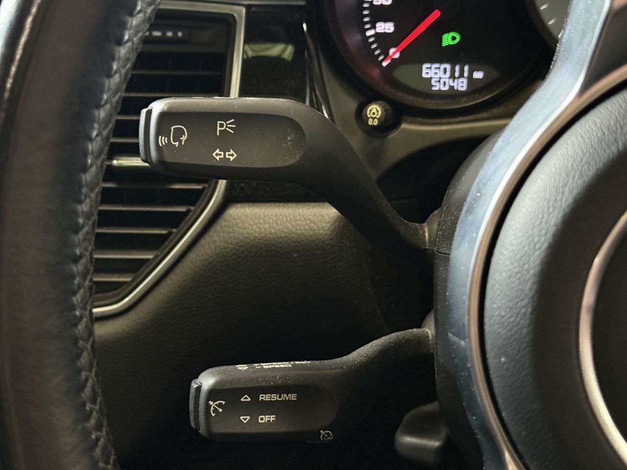 2017 PORSCHE MACAN 2017 PORSCHE MACAN
