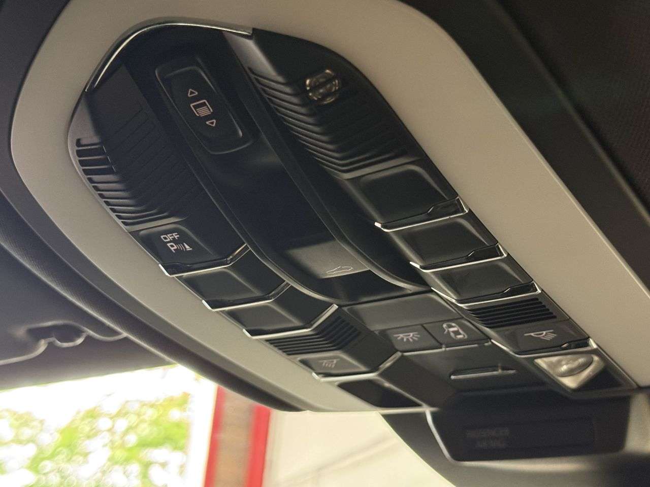 2017 PORSCHE MACAN 2017 PORSCHE MACAN