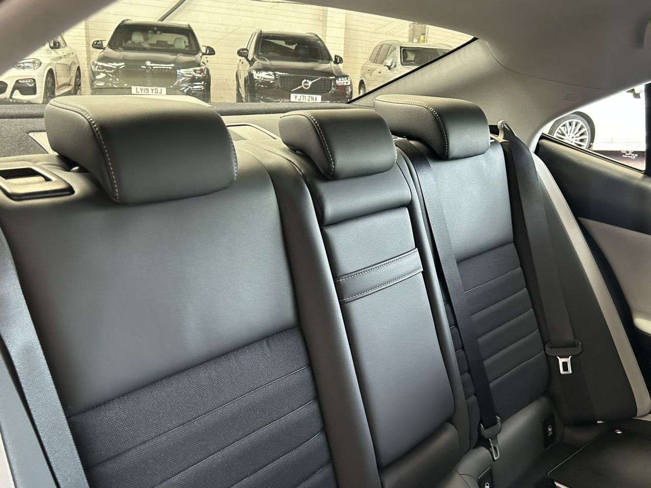 2016 LEXUS IS 2016 LEXUS IS
