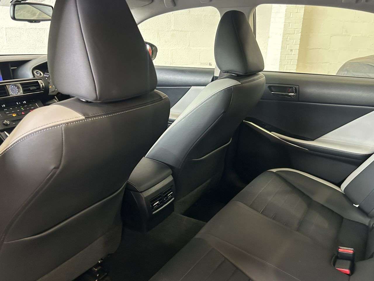 2016 LEXUS IS 2016 LEXUS IS