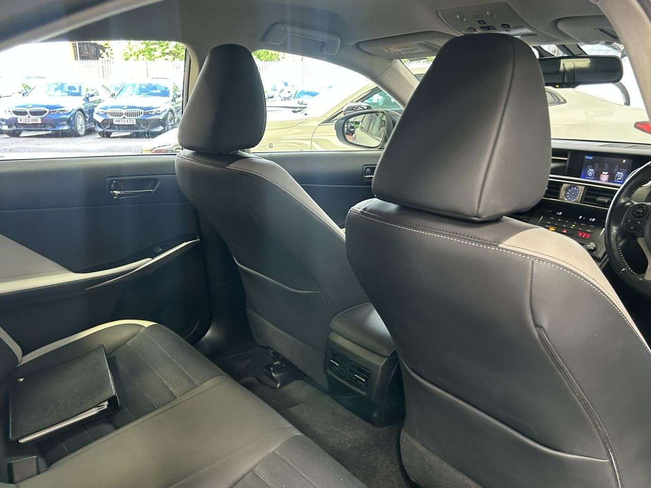 2016 LEXUS IS 2016 LEXUS IS