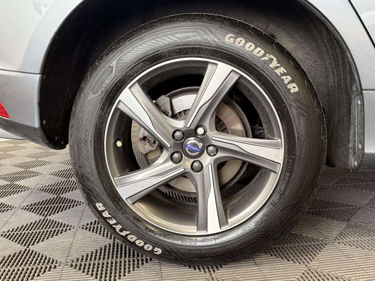 2015 VOLVO XC60 2015 VOLVO XC60