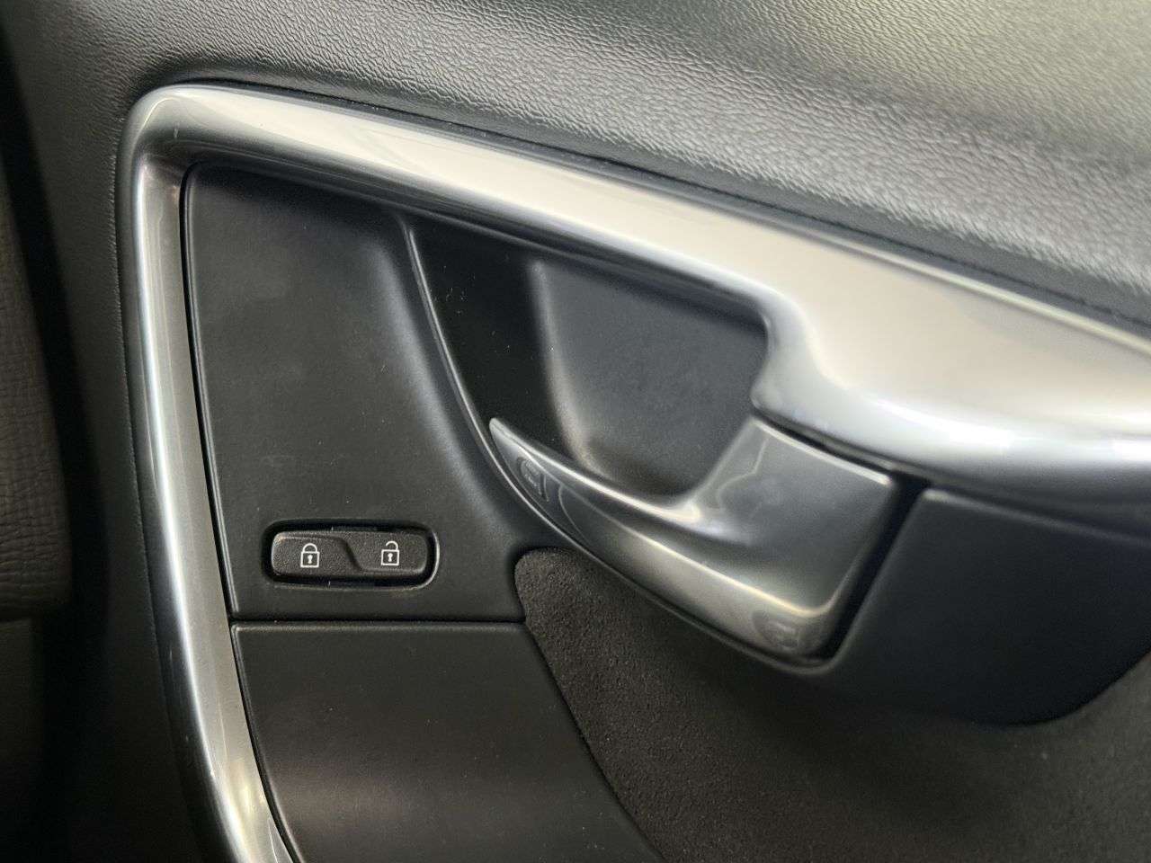 2015 VOLVO XC60 2015 VOLVO XC60