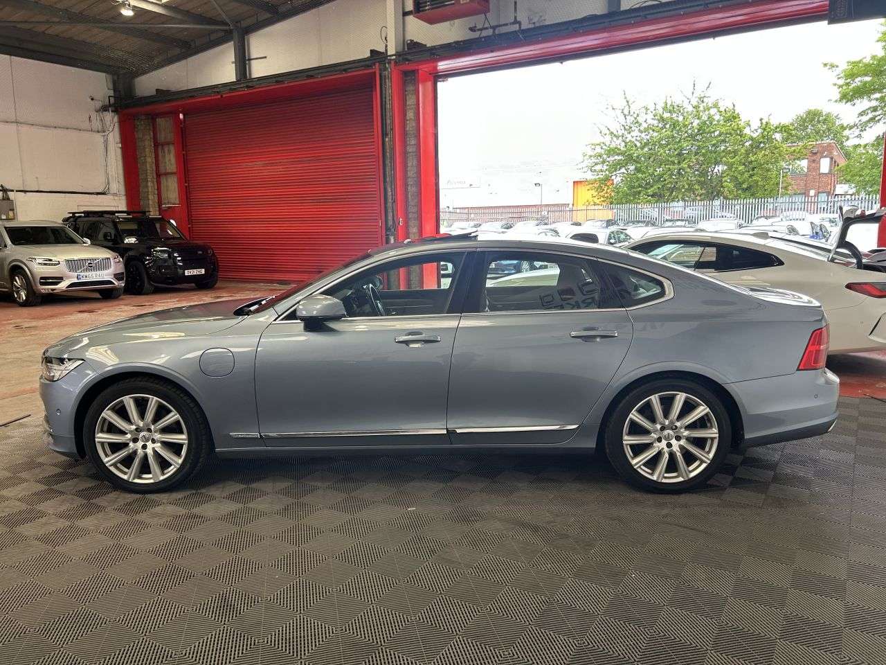 2018 VOLVO S90 2018 VOLVO S90