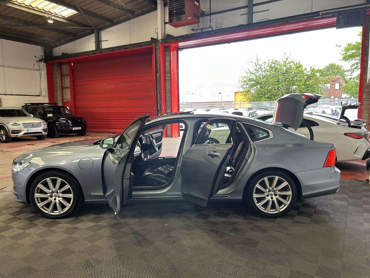 2018 VOLVO S90 2018 VOLVO S90