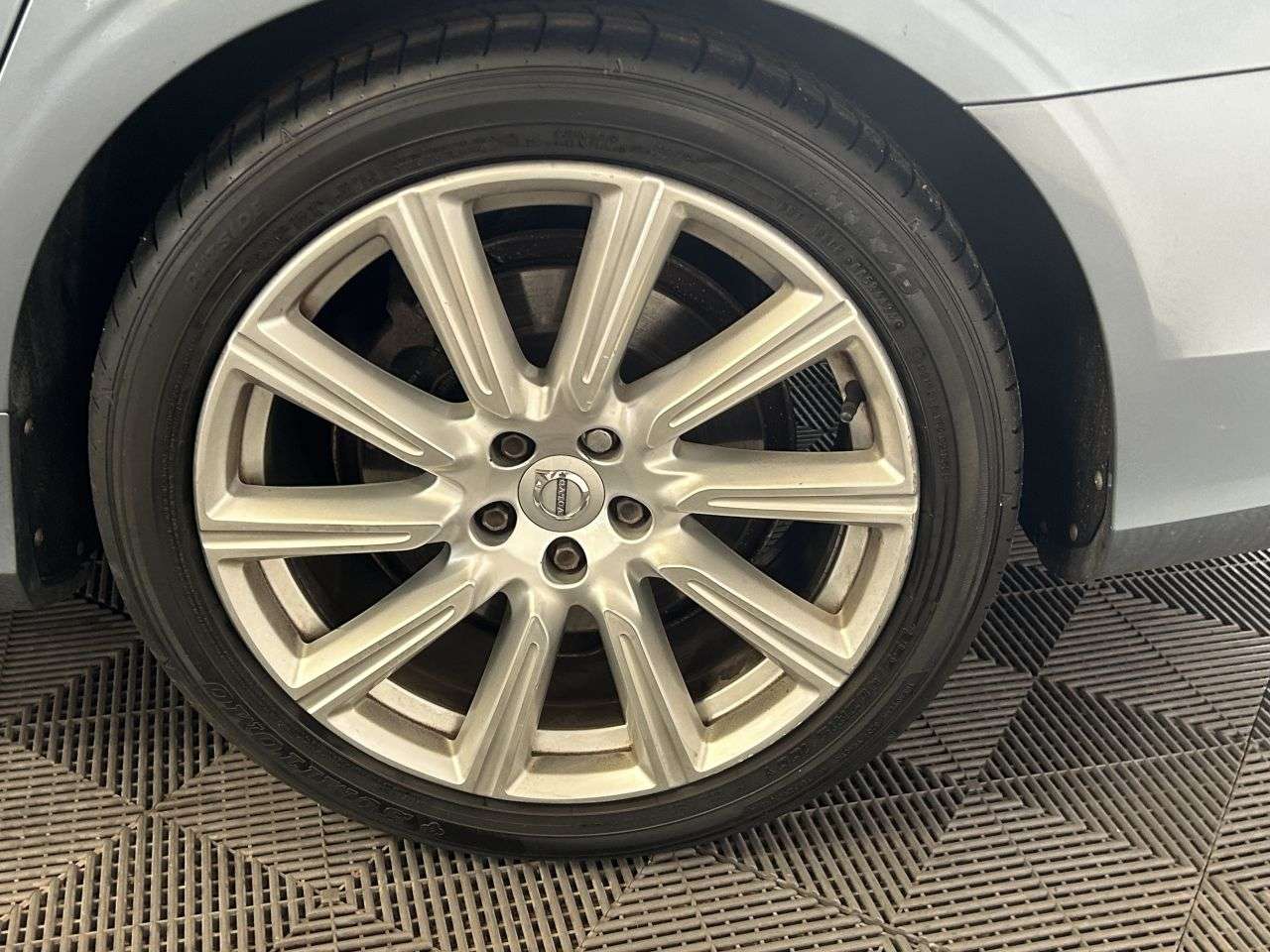 2018 VOLVO S90 2018 VOLVO S90