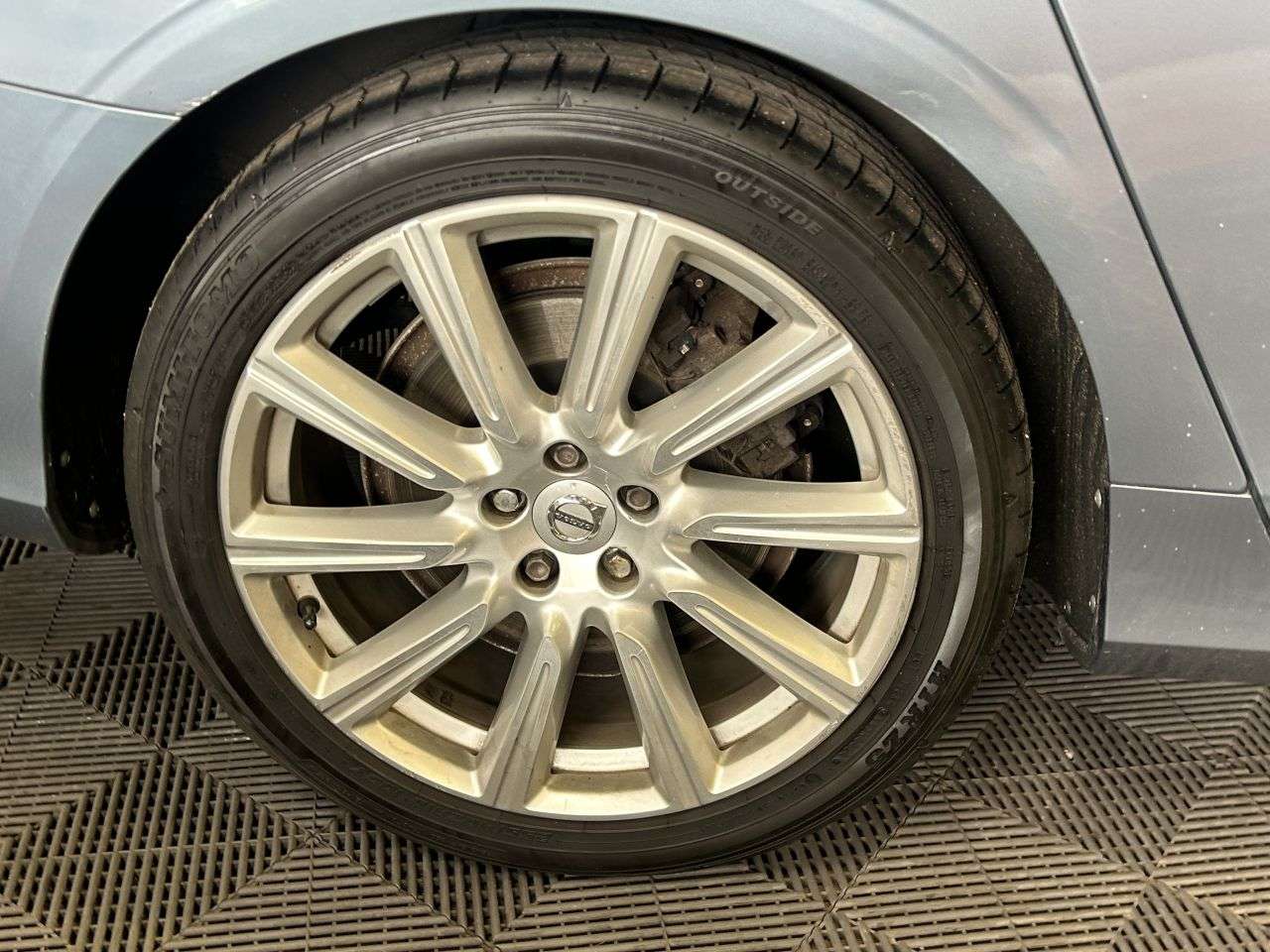 2018 VOLVO S90 2018 VOLVO S90