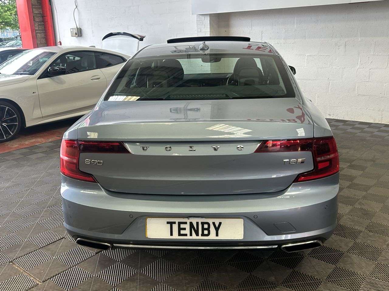 2018 VOLVO S90 2018 VOLVO S90