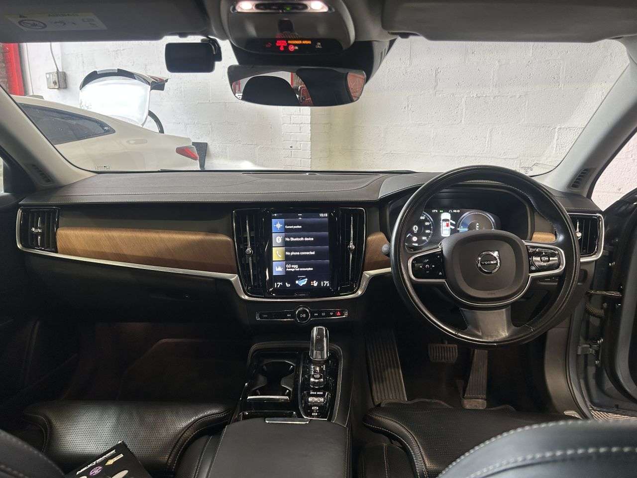 2018 VOLVO S90 2018 VOLVO S90
