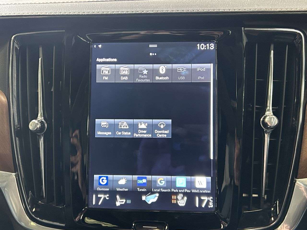 2018 VOLVO S90 2018 VOLVO S90