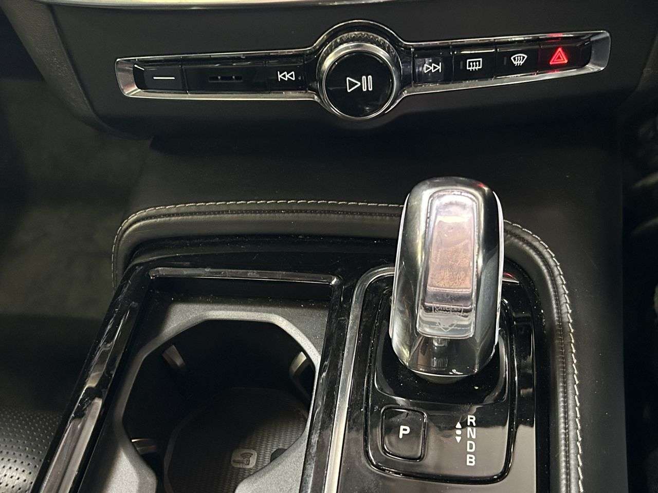 2018 VOLVO S90 2018 VOLVO S90