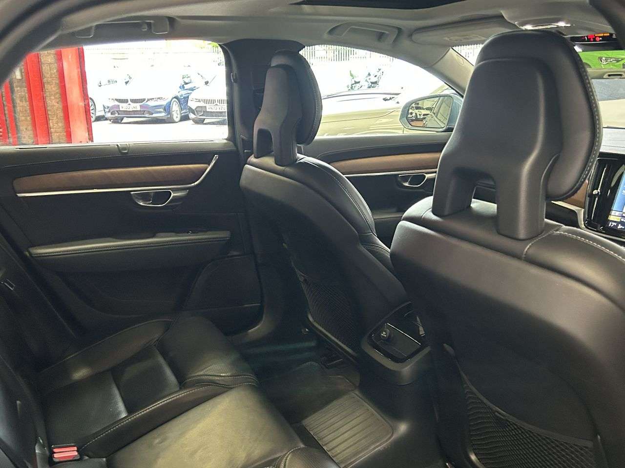 2018 VOLVO S90 2018 VOLVO S90