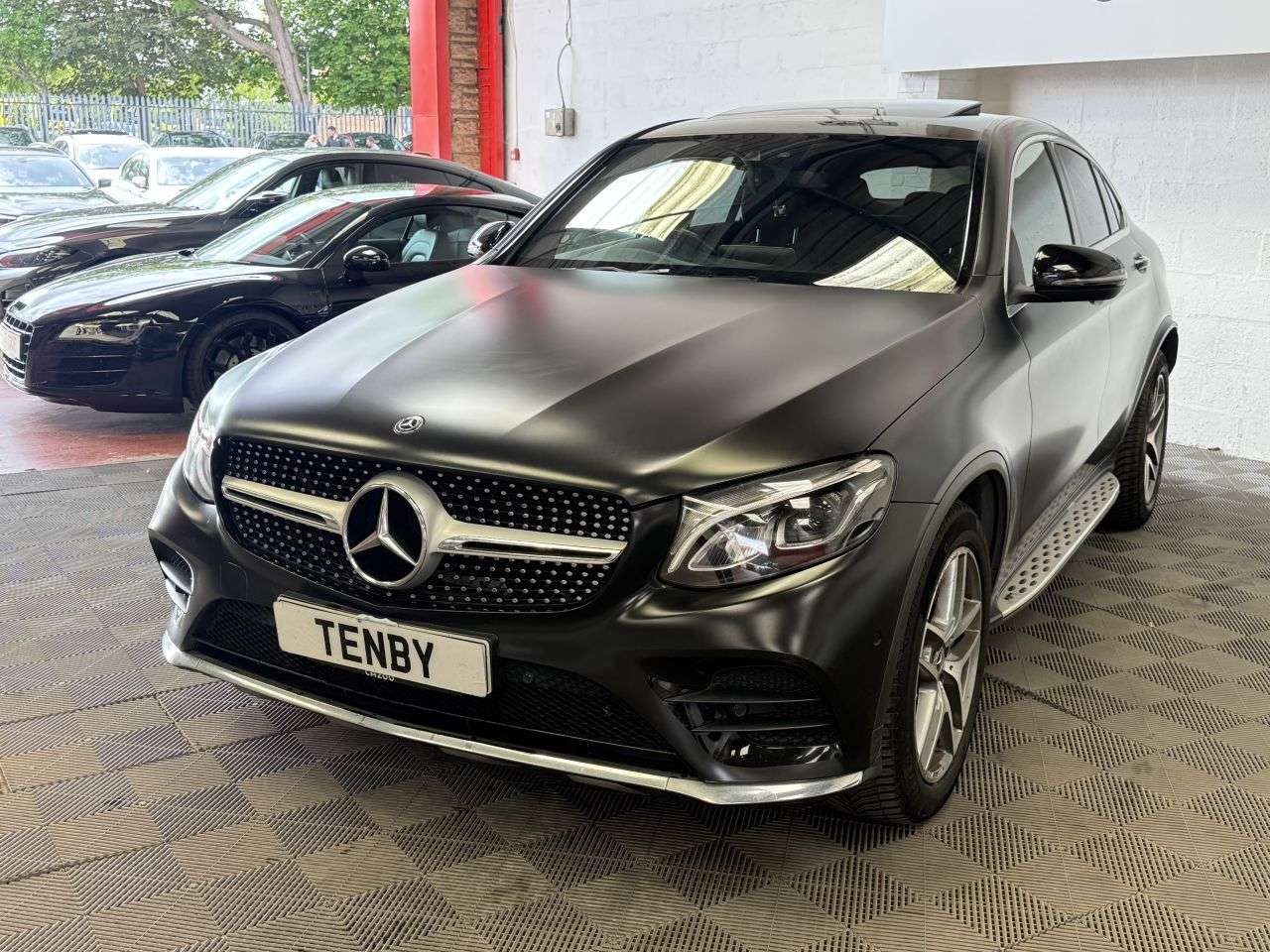 A 2017 MERCEDES-BENZ GLC 2.1 GLC250d AMG Line (Premium Plus) Coupe 5dr Diesel G-Tronic 4MATIC Euro 6 A 2017 MERCEDES-BENZ GLC 2.1 GLC250d AMG Line (Premium Plus) Coupe 5dr Diesel G-Tronic 4MATIC Euro 6