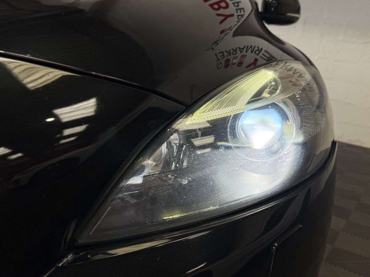 2013 VOLVO V40 2013 VOLVO V40