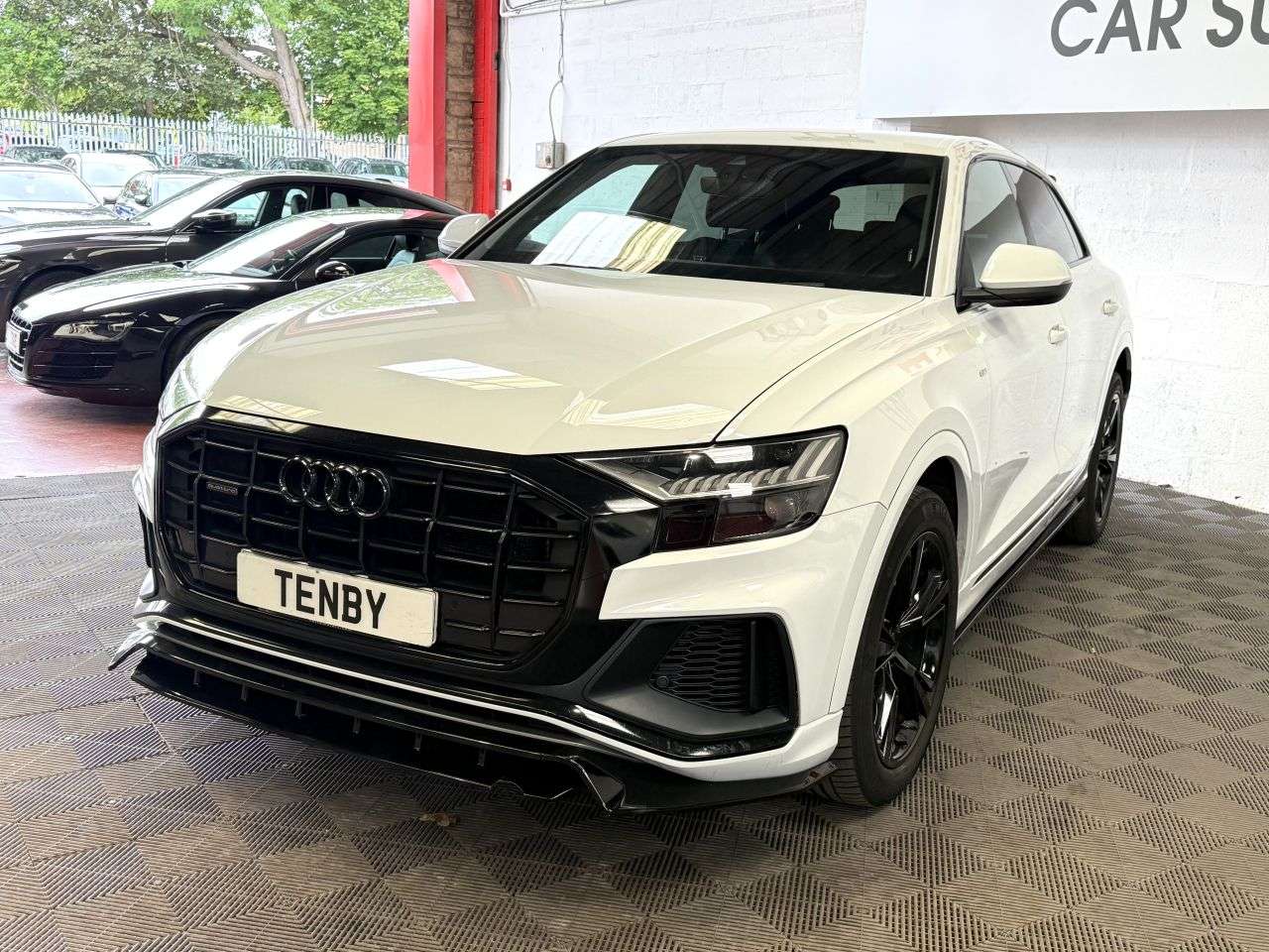 2019 AUDI Q8 2019 AUDI Q8