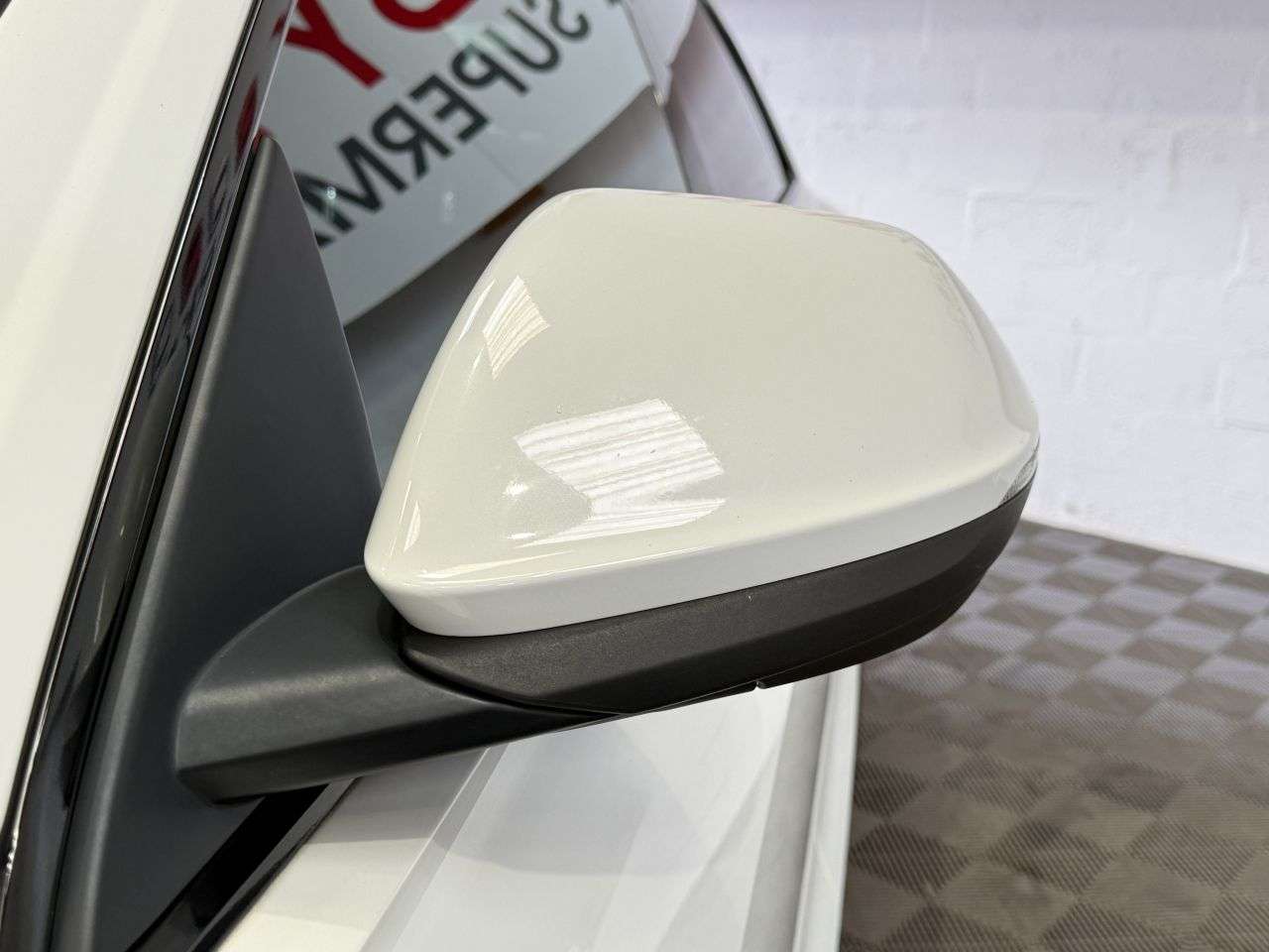 2019 AUDI Q8 2019 AUDI Q8