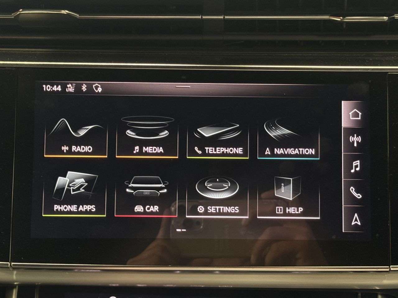 2019 AUDI Q8 2019 AUDI Q8