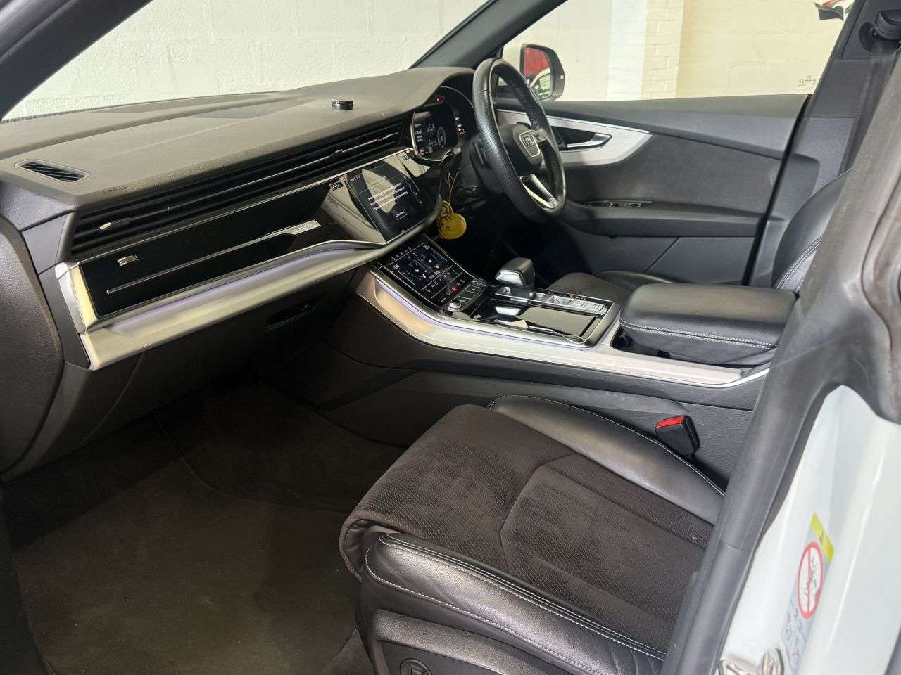 2019 AUDI Q8 2019 AUDI Q8