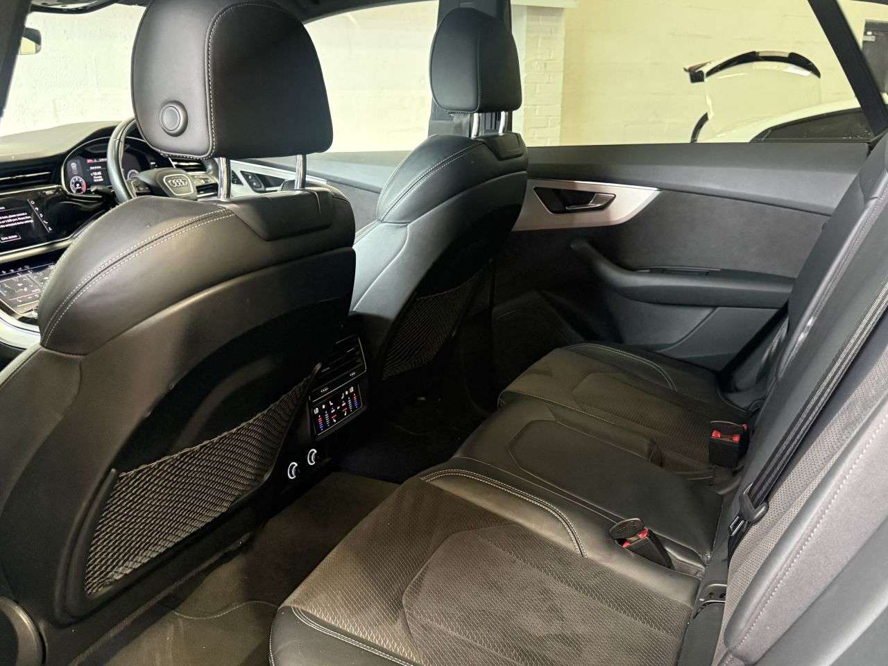 2019 AUDI Q8 2019 AUDI Q8