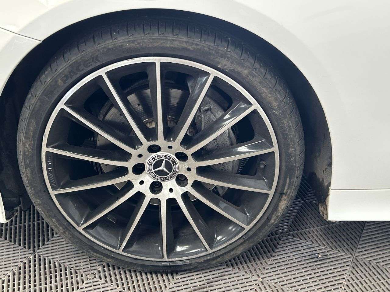 2018 MERCEDES E CLASS 2018 MERCEDES E CLASS