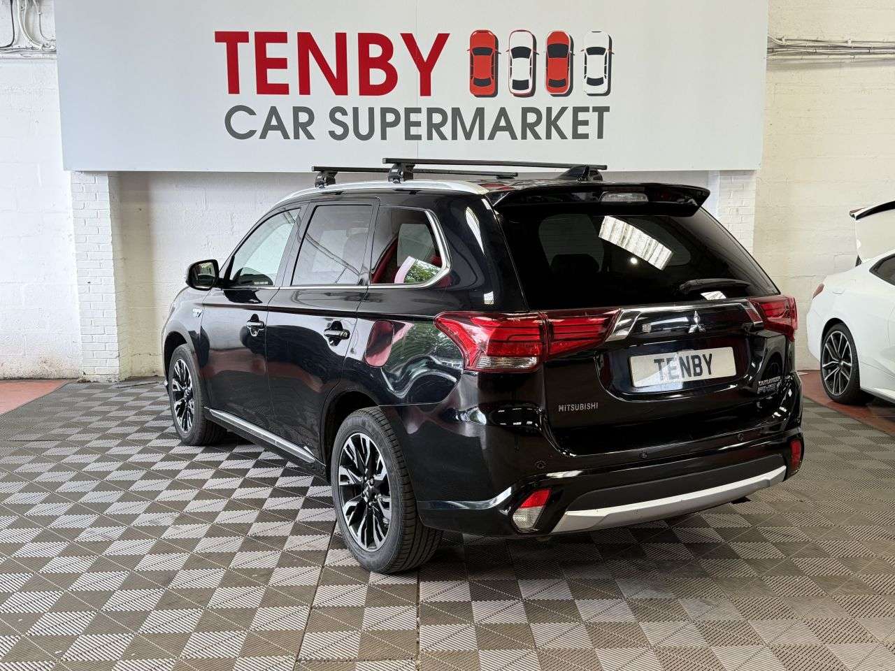 2017 MITSUBISHI OUTLANDER 2017 MITSUBISHI OUTLANDER
