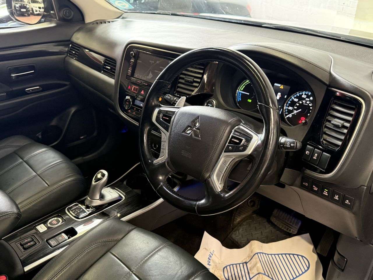 2017 MITSUBISHI OUTLANDER 2017 MITSUBISHI OUTLANDER