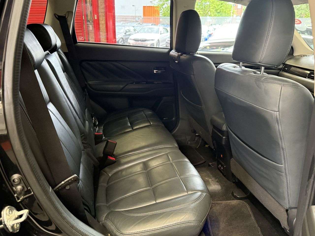 2017 MITSUBISHI OUTLANDER 2017 MITSUBISHI OUTLANDER