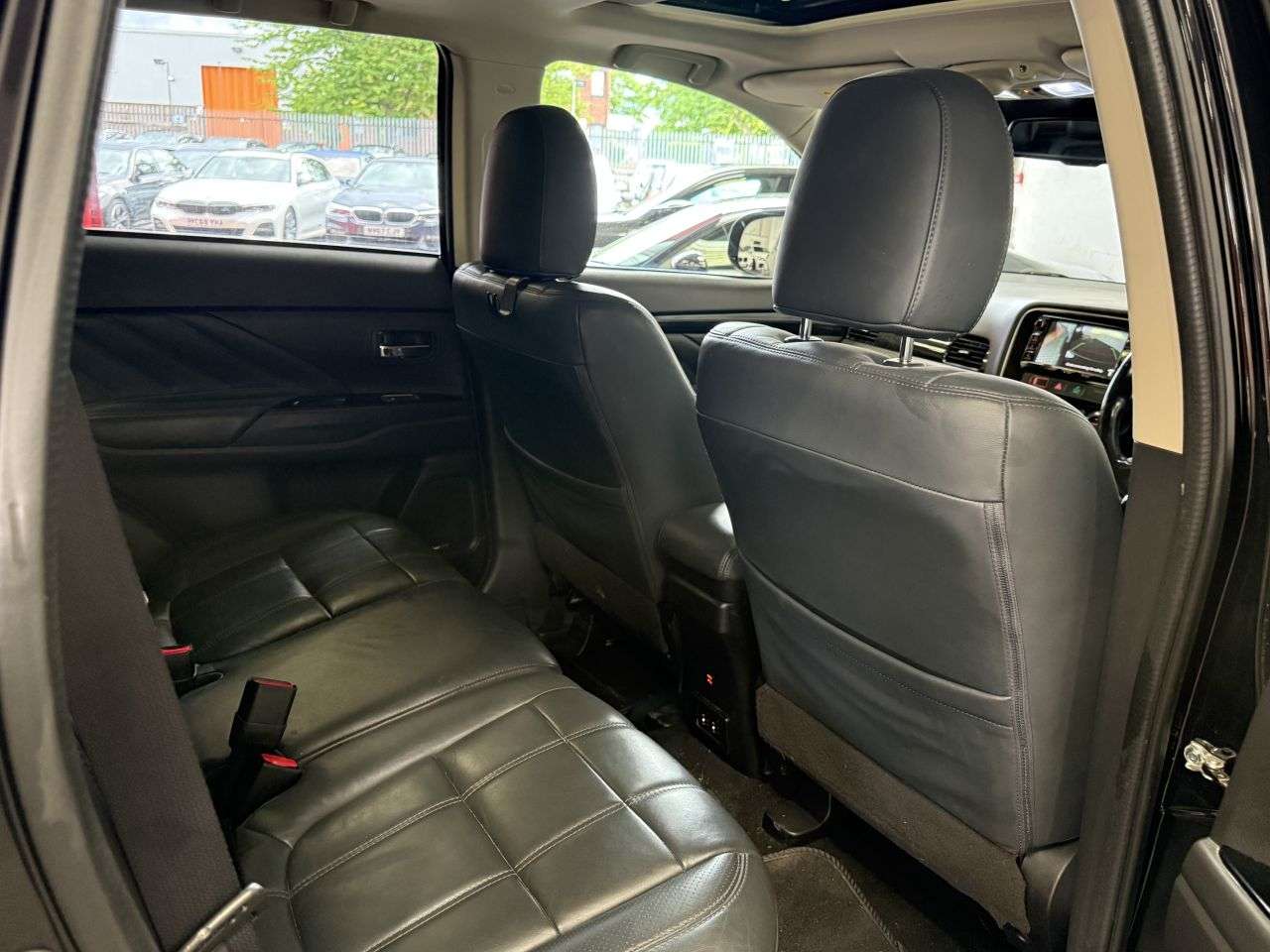 2017 MITSUBISHI OUTLANDER 2017 MITSUBISHI OUTLANDER