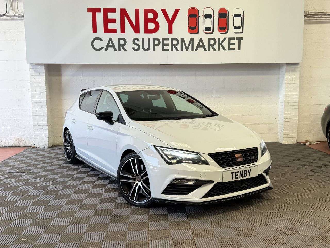 A 2019 SEAT LEON TSI CUPRA DSG A 2019 SEAT LEON TSI CUPRA DSG