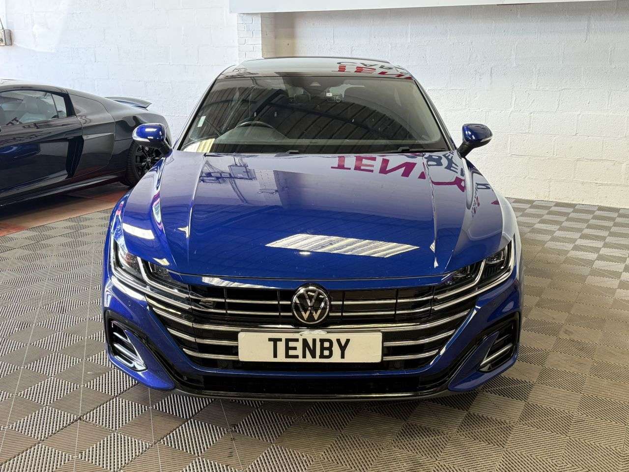 A 2024 VOLKSWAGEN ARTEON 1.4 TSI 13kWh R-Line Fastback 5dr Petrol Plug-in Hybrid DSG Euro 6 (s/s) (2 A 2024 VOLKSWAGEN ARTEON 1.4 TSI 13kWh R-Line Fastback 5dr Petrol Plug-in Hybrid DSG Euro 6 (s/s) (2