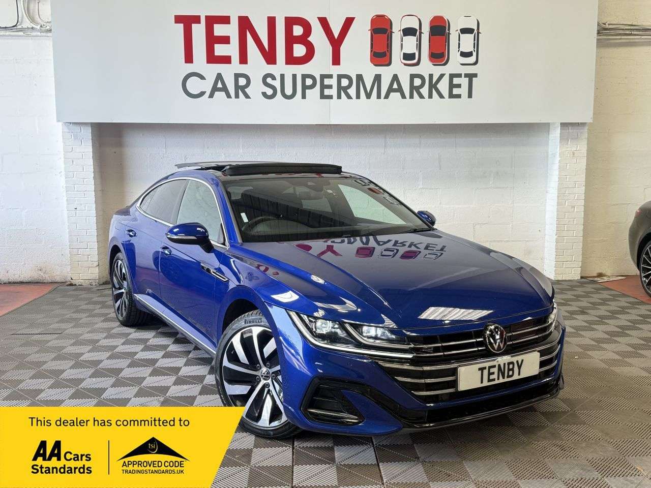A 2024 VOLKSWAGEN ARTEON 1.4 TSI 13kWh R-Line Fastback 5dr Petrol Plug-in Hybrid DSG Euro 6 (s/s) (2 A 2024 VOLKSWAGEN ARTEON 1.4 TSI 13kWh R-Line Fastback 5dr Petrol Plug-in Hybrid DSG Euro 6 (s/s) (2