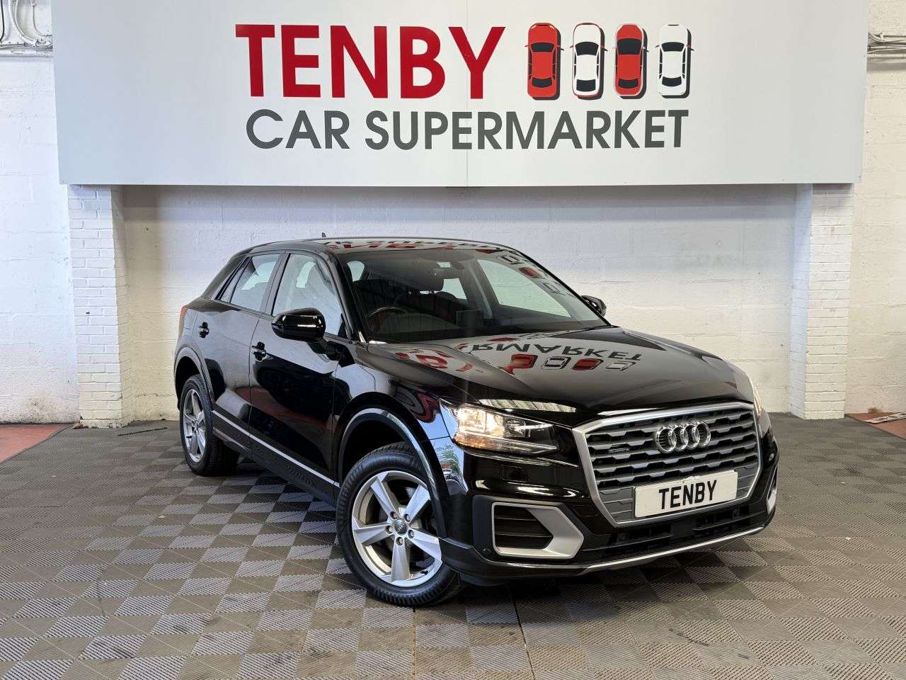A 2017 AUDI Q2 2.0 TDI Sport SUV 5dr Diesel S Tronic quattro Euro 6 (s/s) (150 ps) REVERSE A 2017 AUDI Q2 2.0 TDI Sport SUV 5dr Diesel S Tronic quattro Euro 6 (s/s) (150 ps) REVERSE