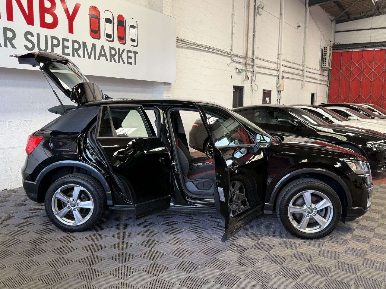 2017 AUDI Q2 2017 AUDI Q2